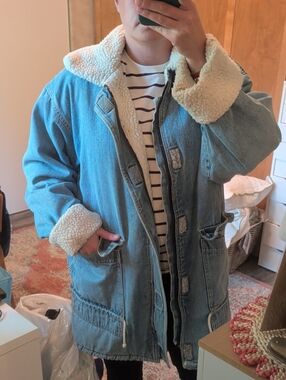 Vintage Sherpa-Lined Denim Coat - Light Blue